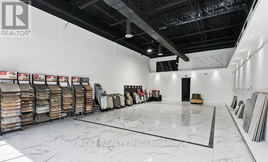 












24 - 2074 STEELES AVENUE E

,
Brampton (Bram West),




Ontario
L6Y0A7

