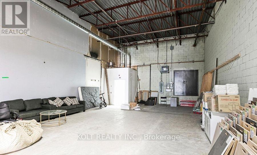 












24 - 2074 STEELES AVENUE E

,
Brampton (Bram West),




Ontario
L6Y0A7

