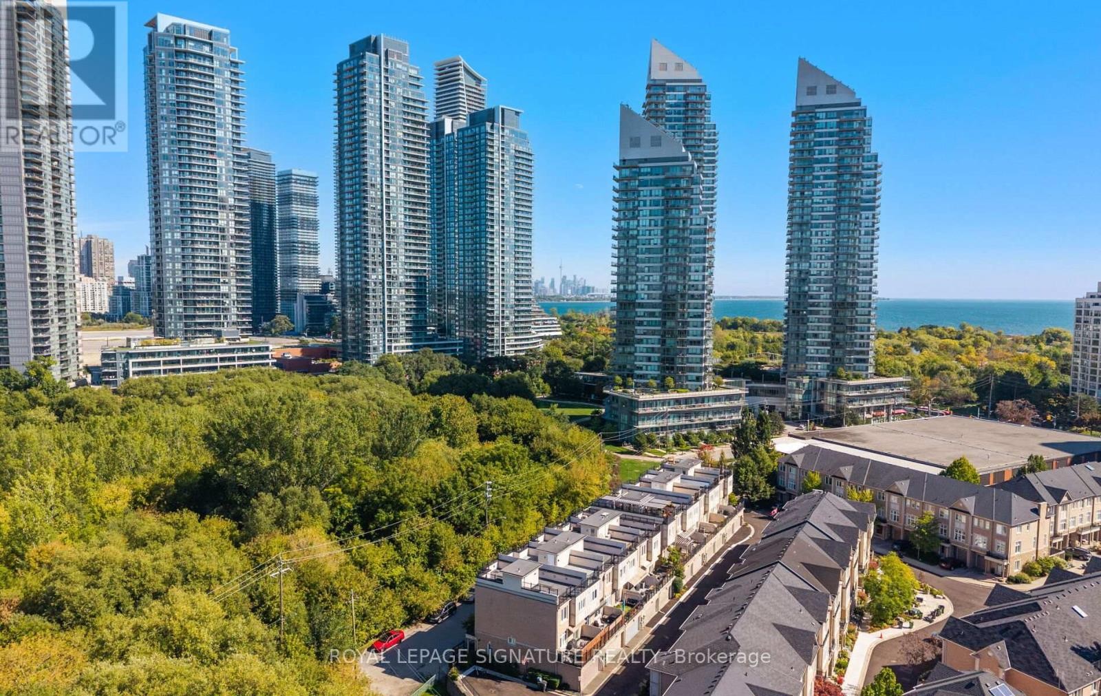 












30 LEGION ROAD

,
Toronto (Mimico),




Ontario
M8V4C5

