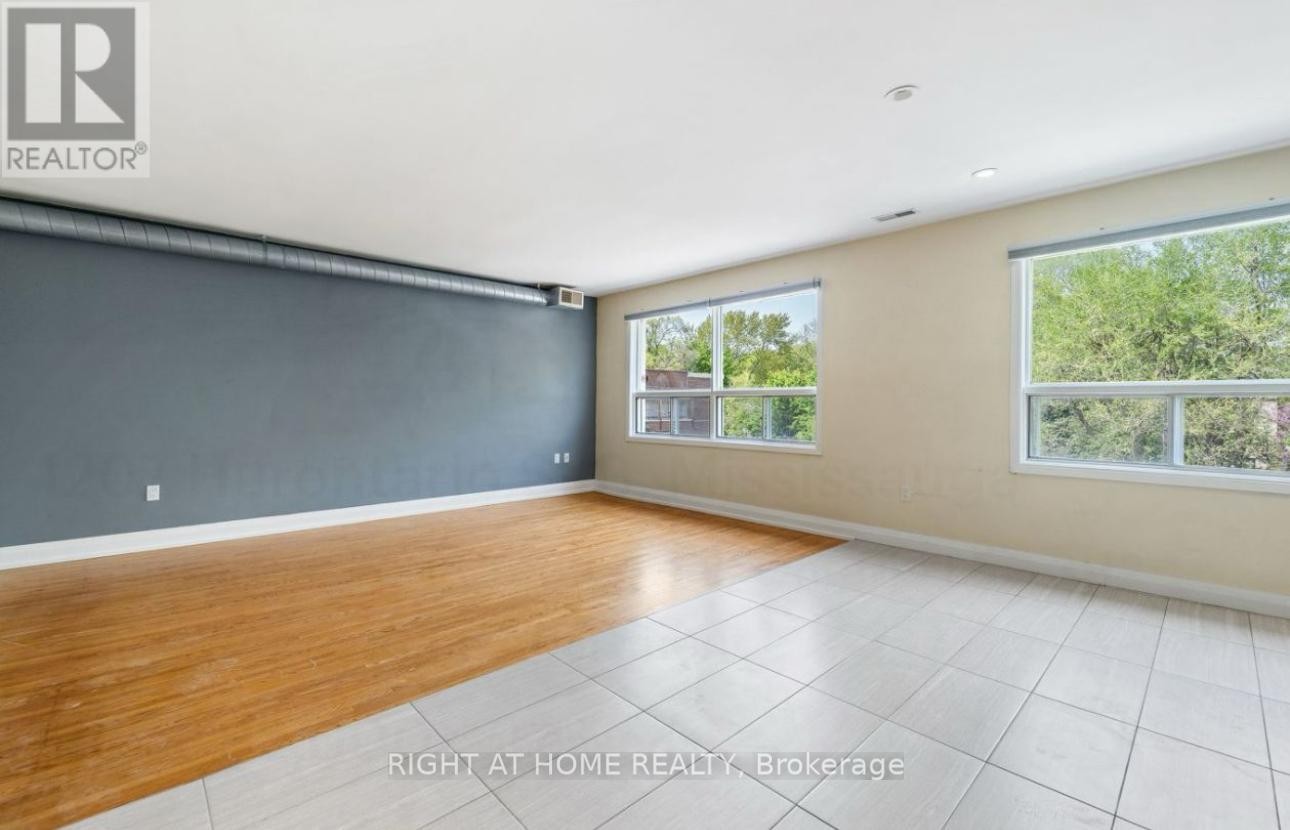 












B - 1207 HURONTARIO STREET

,
Mississauga (Mineola),




Ontario
L5G3H2

