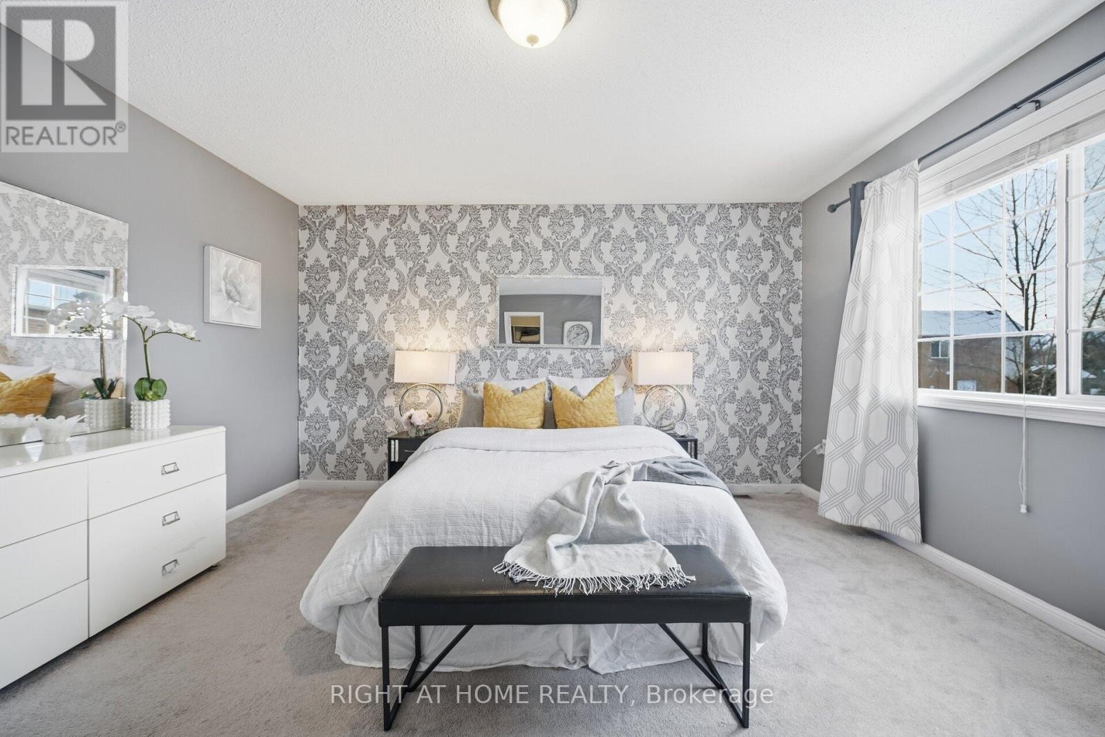 












1457 CLARK BOULEVARD

,
Milton (BE Beaty),




Ontario
L9T6M5

