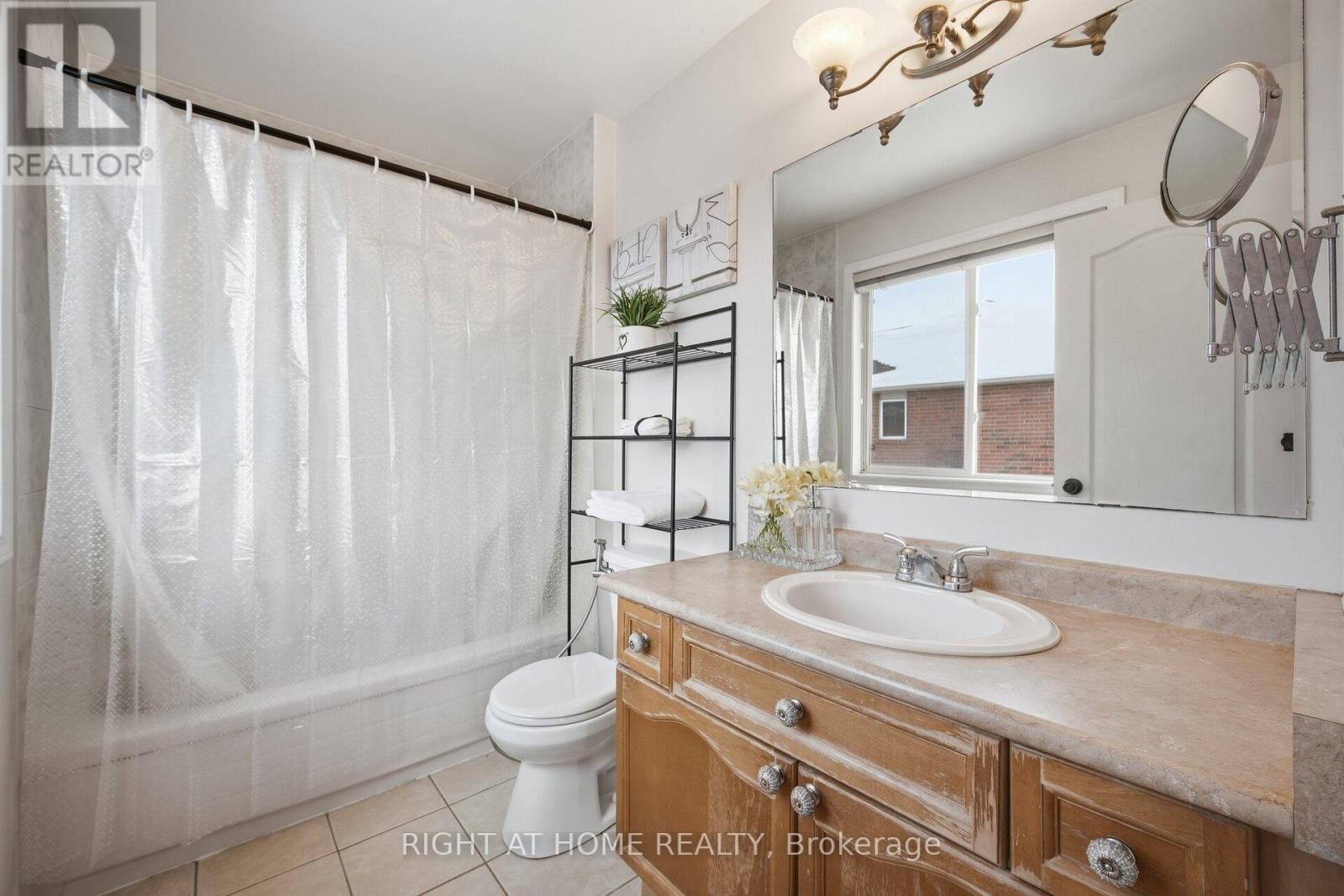 












1457 CLARK BOULEVARD

,
Milton (BE Beaty),




Ontario
L9T6M5

