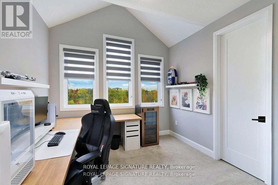 












1467 LAKEPORT CRESCENT

,
Oakville (JM Joshua Meadows),




Ontario
L6H3S1

