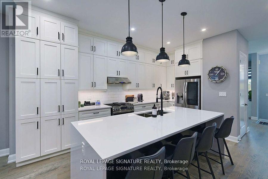 












1467 LAKEPORT CRESCENT

,
Oakville (JM Joshua Meadows),




Ontario
L6H3S1

