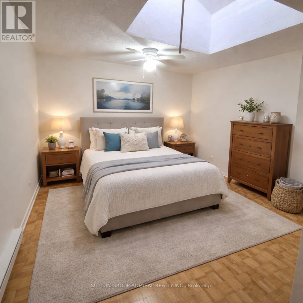 












#1 - 5128A DUNDAS STREET W

,
Toronto (Islington-City Centre West),




Ontario
M9A1C2

