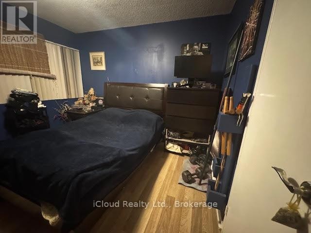 












1605 - 50 ELM DRIVE E

,
Mississauga (Mississauga Valleys),




Ontario
L5A3X2

