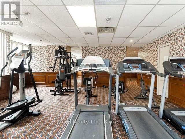 












1605 - 50 ELM DRIVE E

,
Mississauga (Mississauga Valleys),




Ontario
L5A3X2

