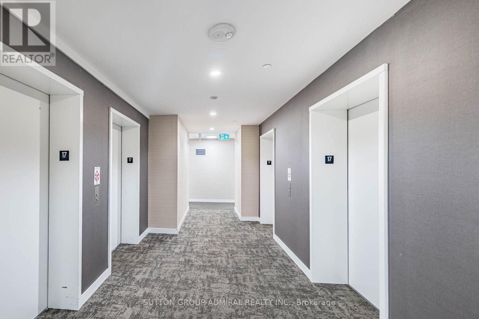 












1704 - 70 ANNIE CRAIG DRIVE

,
Toronto (Mimico),




Ontario
M8V0G2

