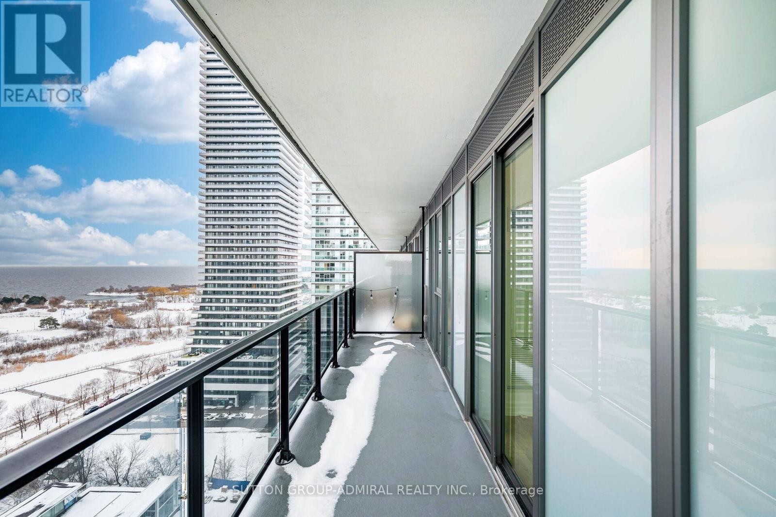 












1704 - 70 ANNIE CRAIG DRIVE

,
Toronto (Mimico),




Ontario
M8V0G2

