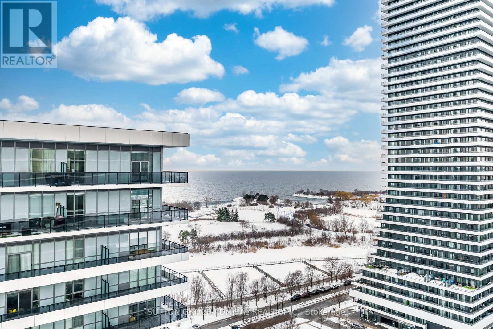 












1704 - 70 ANNIE CRAIG DRIVE

,
Toronto (Mimico),




Ontario
M8V0G2

