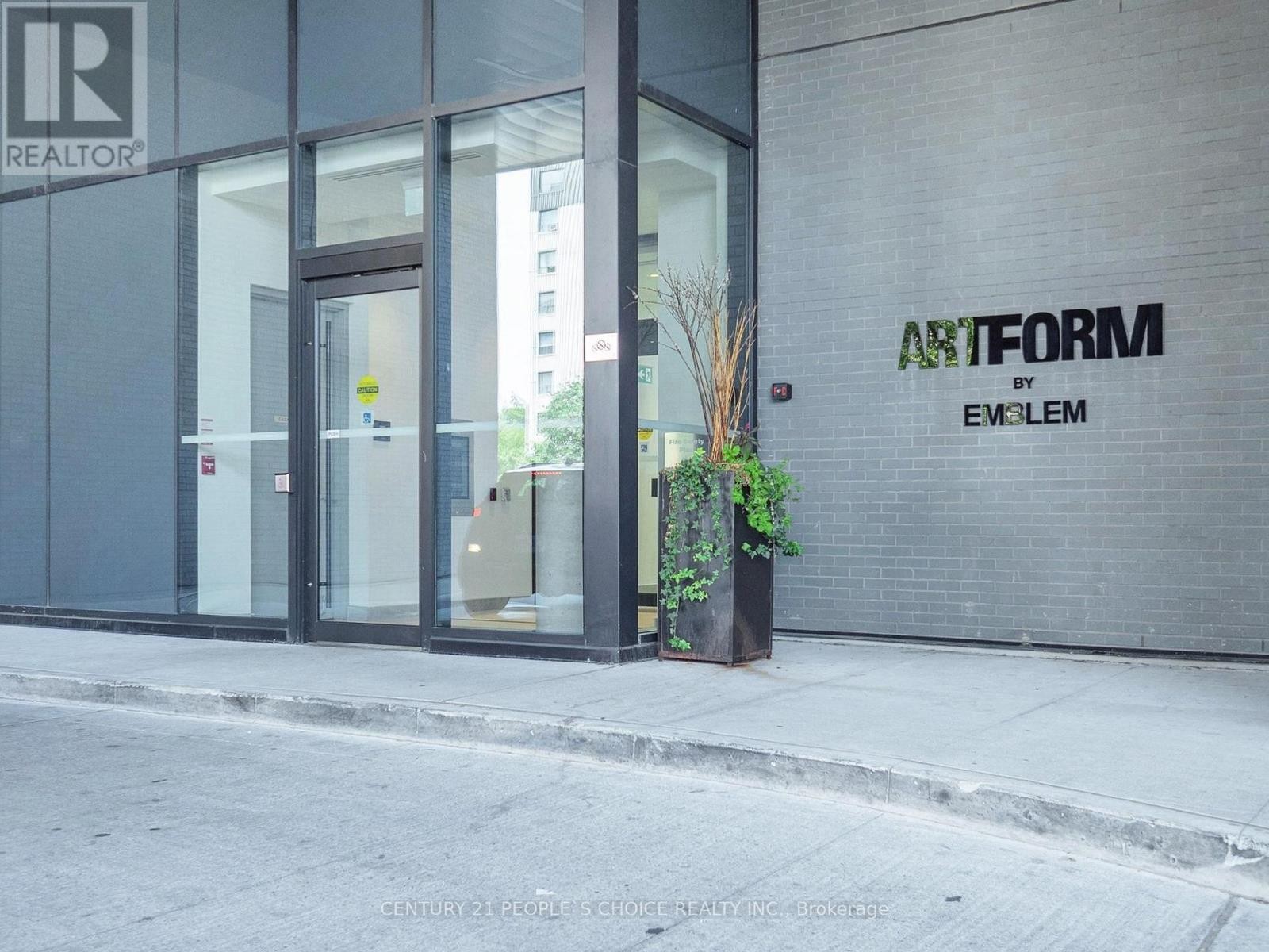 












1103 - 86 DUNDAS STREET E

,
Mississauga (Cooksville),




Ontario
L5A1W4

