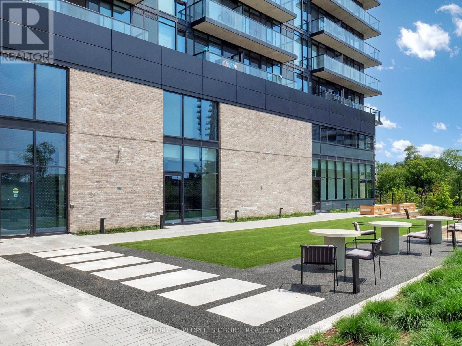 












1103 - 86 DUNDAS STREET E

,
Mississauga (Cooksville),




Ontario
L5A1W4

