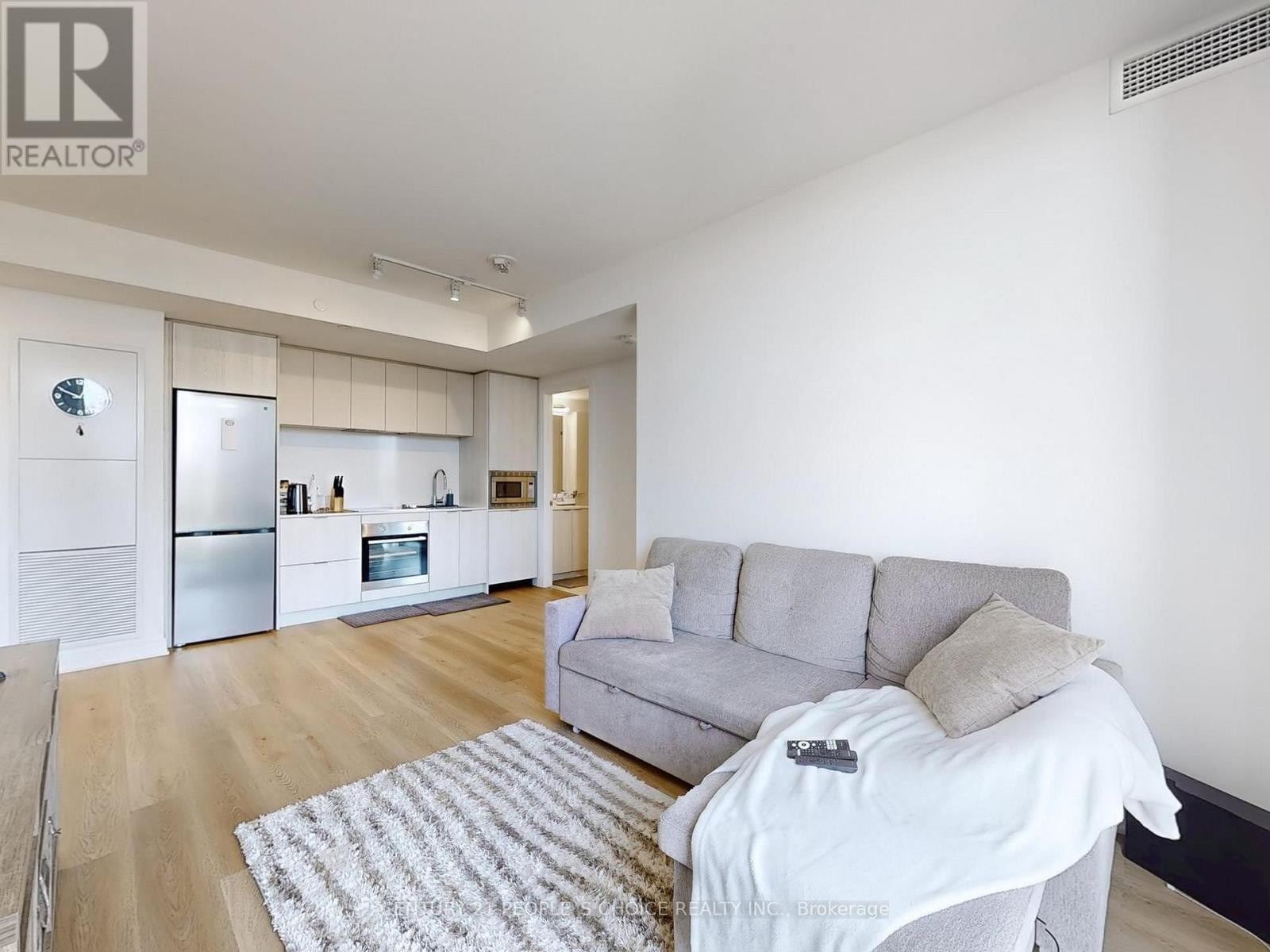 












1103 - 86 DUNDAS STREET E

,
Mississauga (Cooksville),




Ontario
L5A1W4

