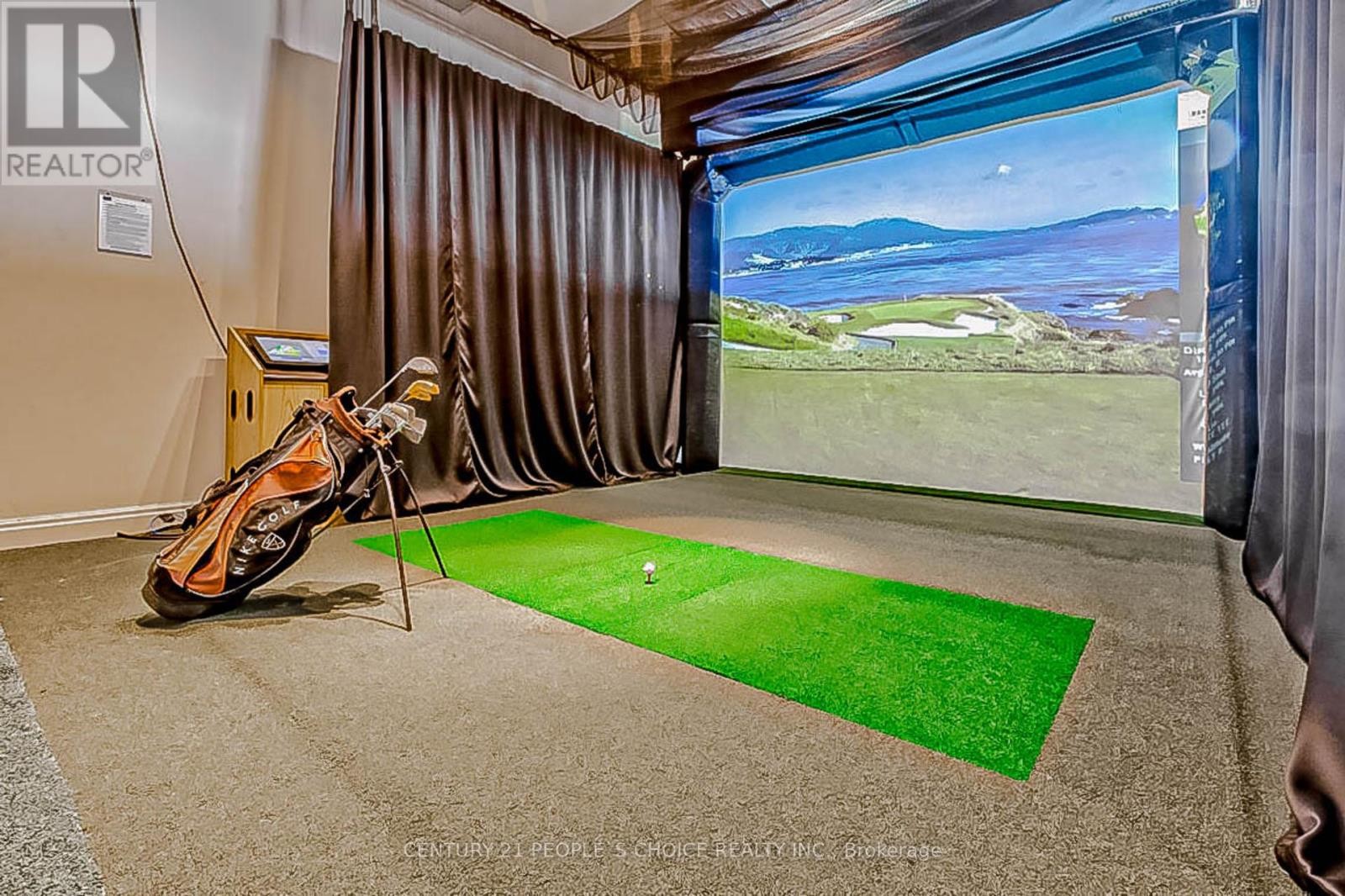 












2904 - 385 PRINCE OF WALES DRIVE

,
Mississauga (City Centre),




Ontario
L5B0C6

