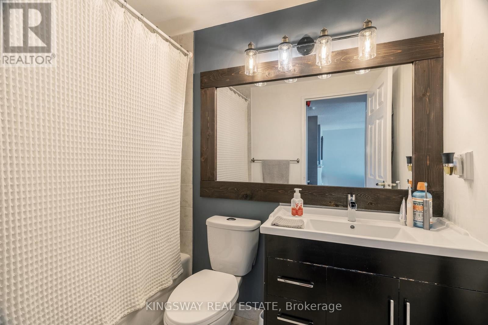 












503 - 6720 GLEN ERIN DRIVE

,
Mississauga (Meadowvale),




Ontario
L5N3K8

