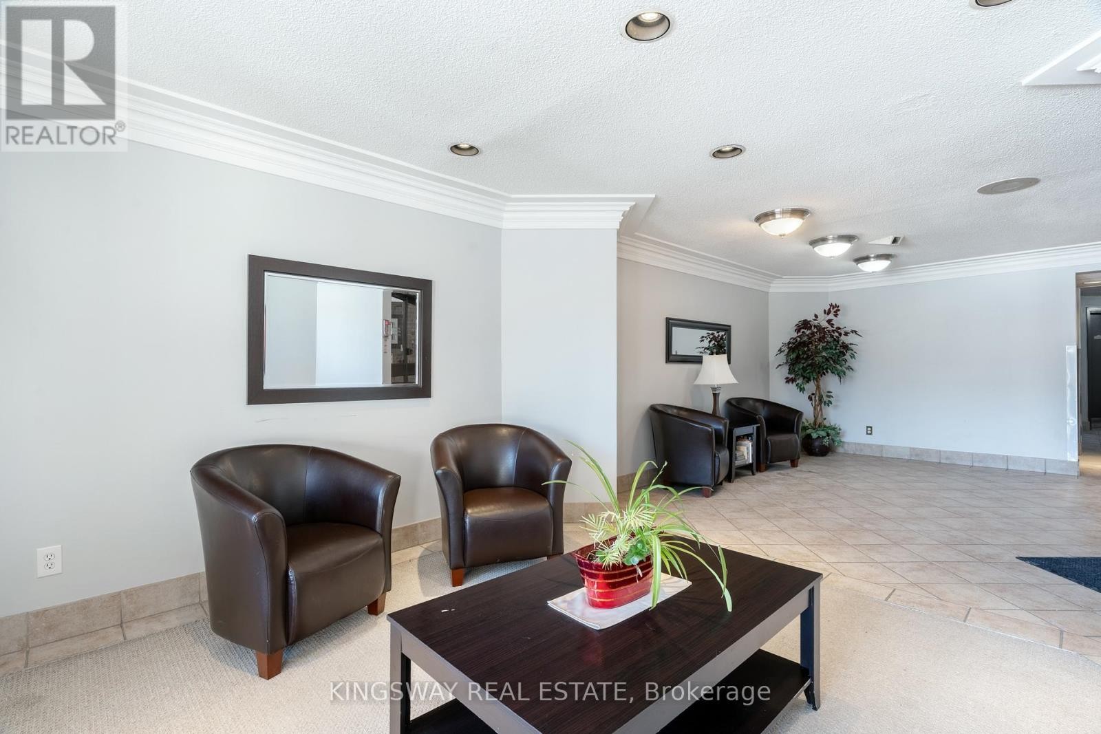 












503 - 6720 GLEN ERIN DRIVE

,
Mississauga (Meadowvale),




Ontario
L5N3K8

