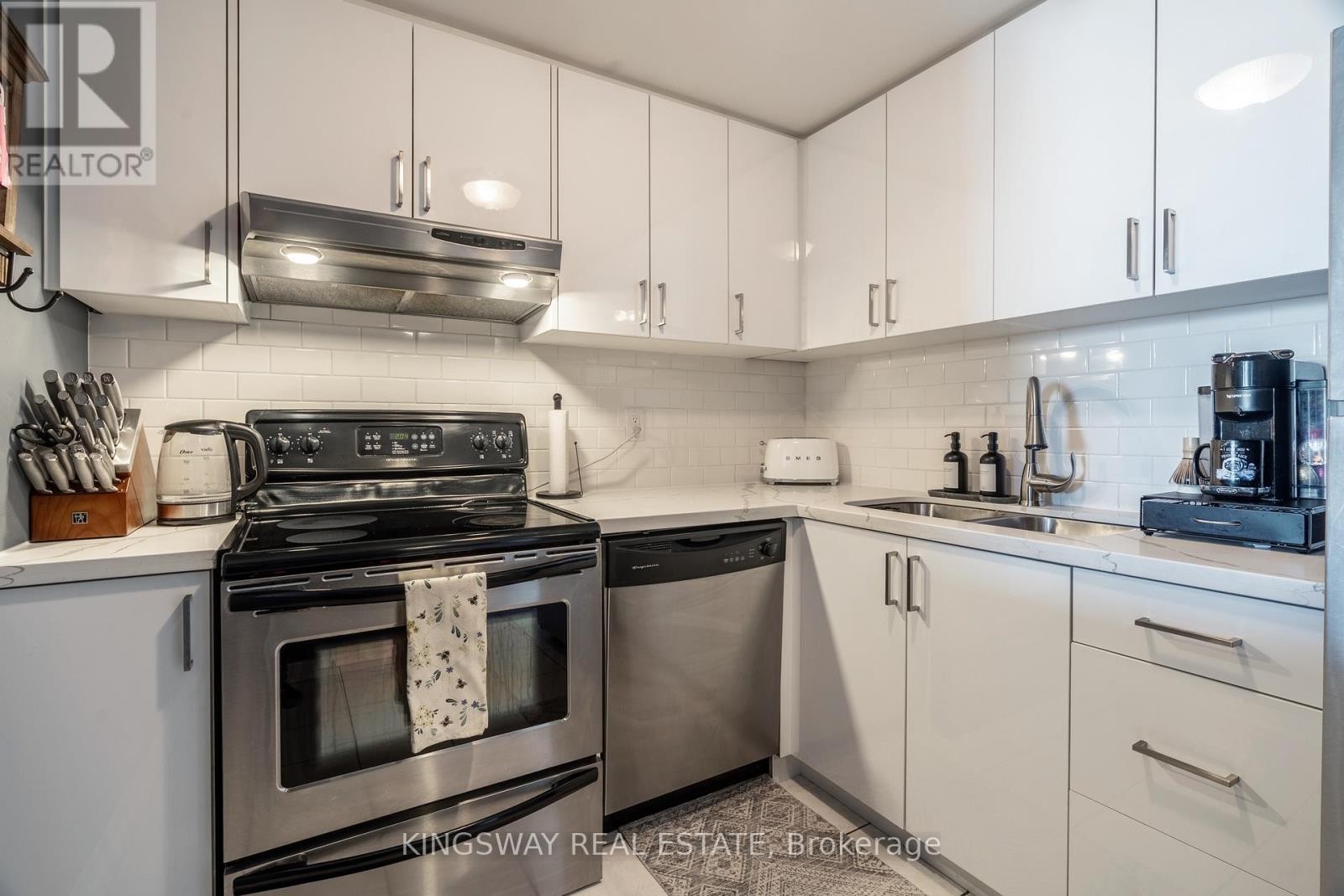 












503 - 6720 GLEN ERIN DRIVE

,
Mississauga (Meadowvale),




Ontario
L5N3K8

