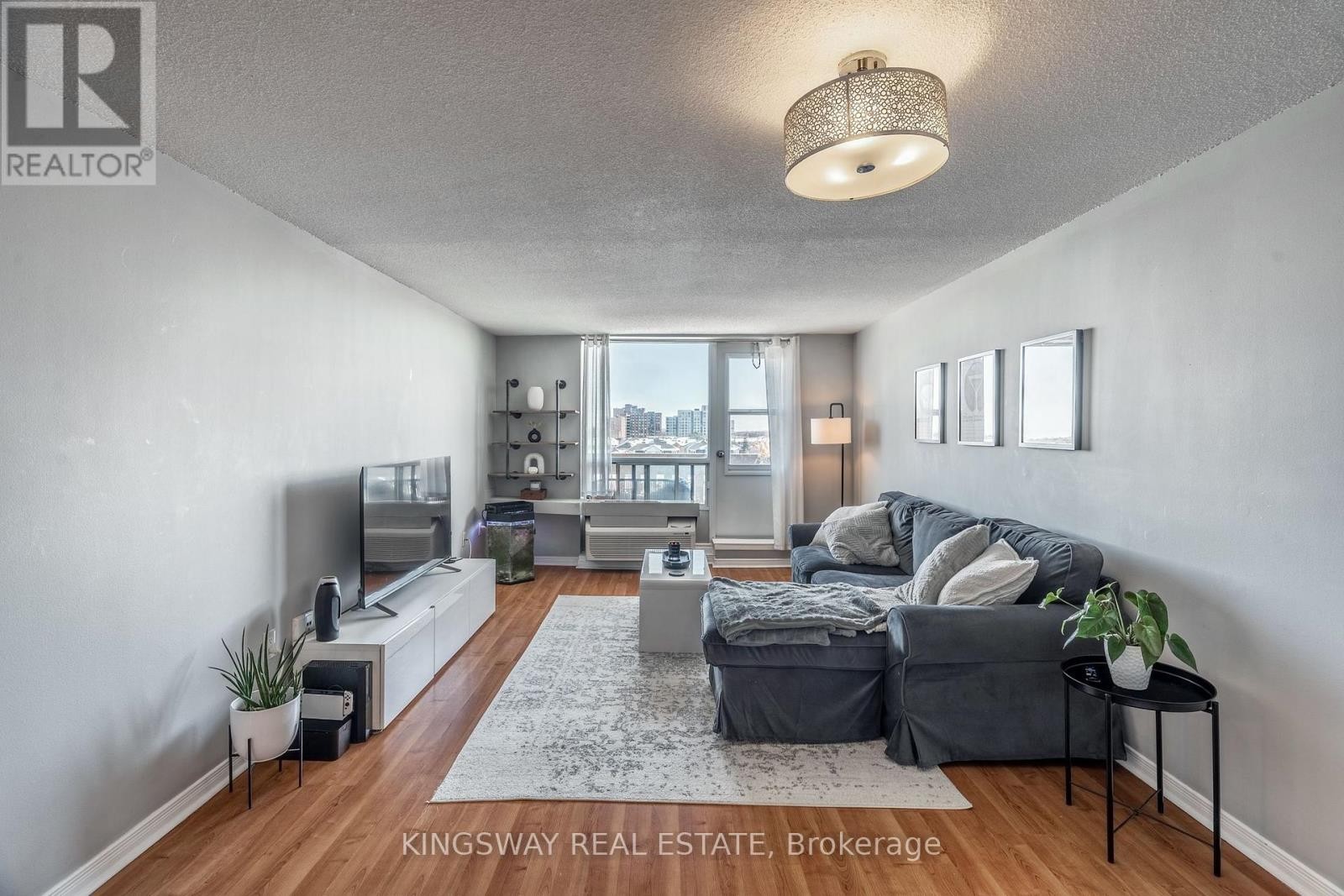 












503 - 6720 GLEN ERIN DRIVE

,
Mississauga (Meadowvale),




Ontario
L5N3K8

