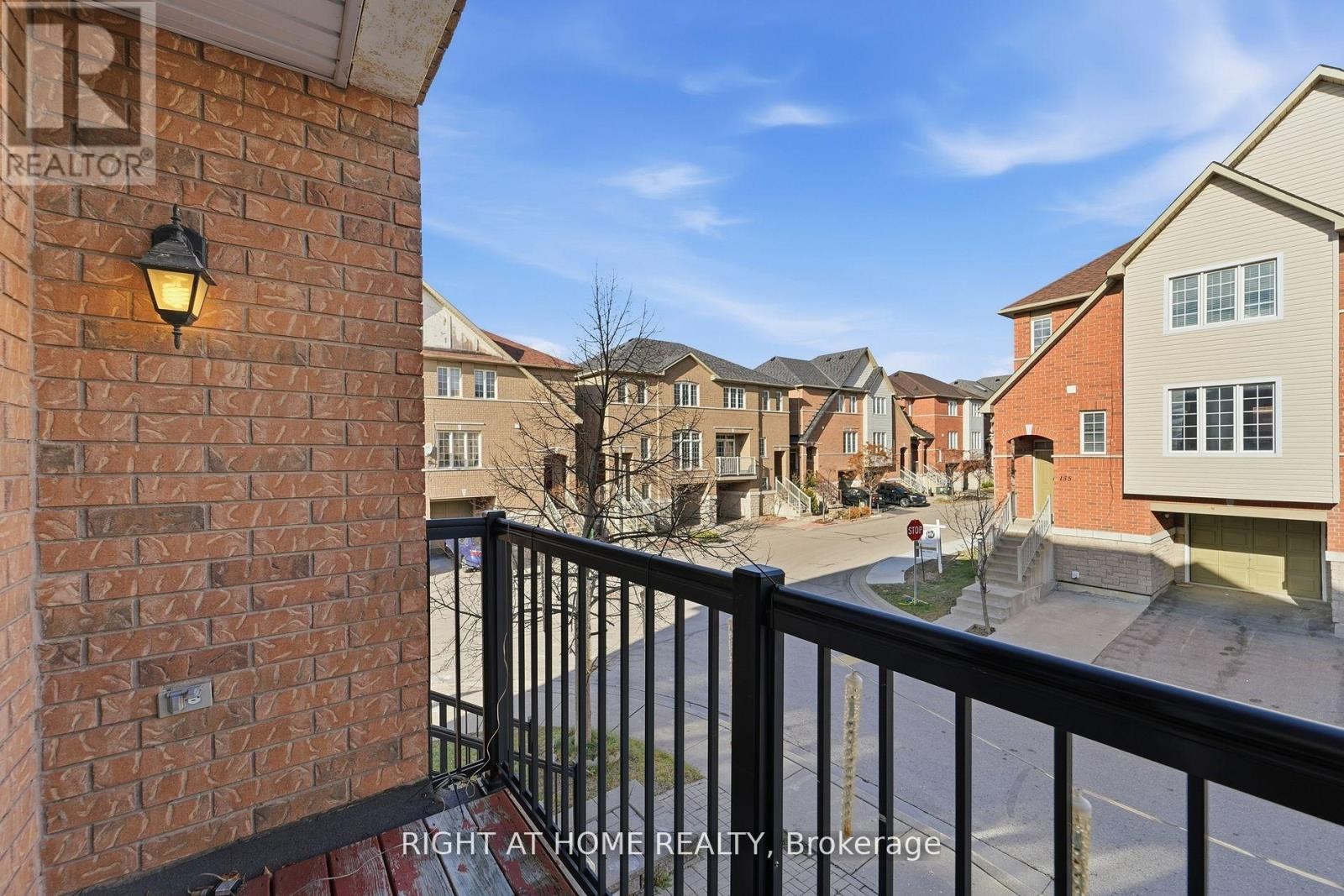 












154 - 7155 MAGISTRATE TERRACE

,
Mississauga (Meadowvale Village),




Ontario
L5W1Y9


