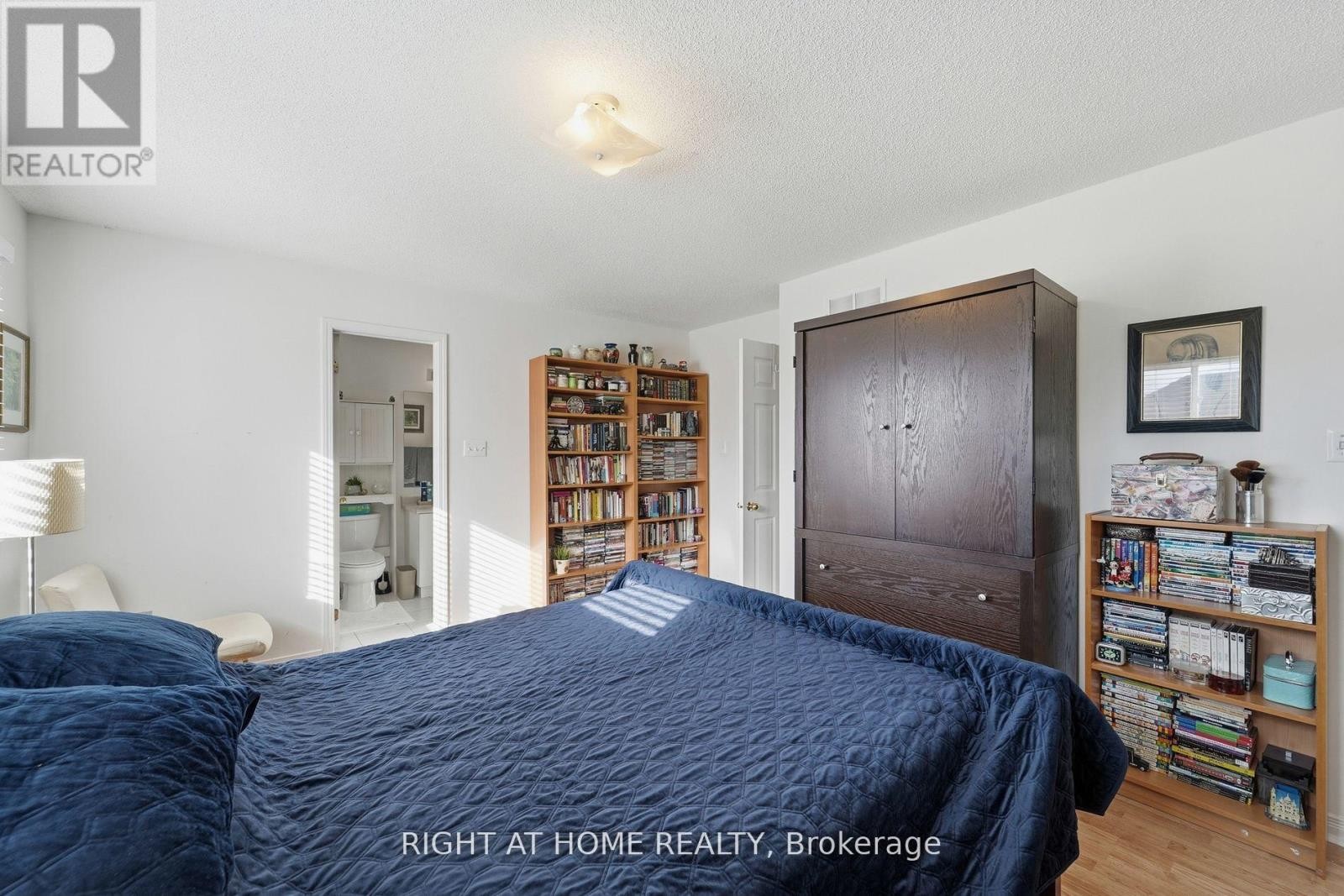 












154 - 7155 MAGISTRATE TERRACE

,
Mississauga (Meadowvale Village),




Ontario
L5W1Y9

