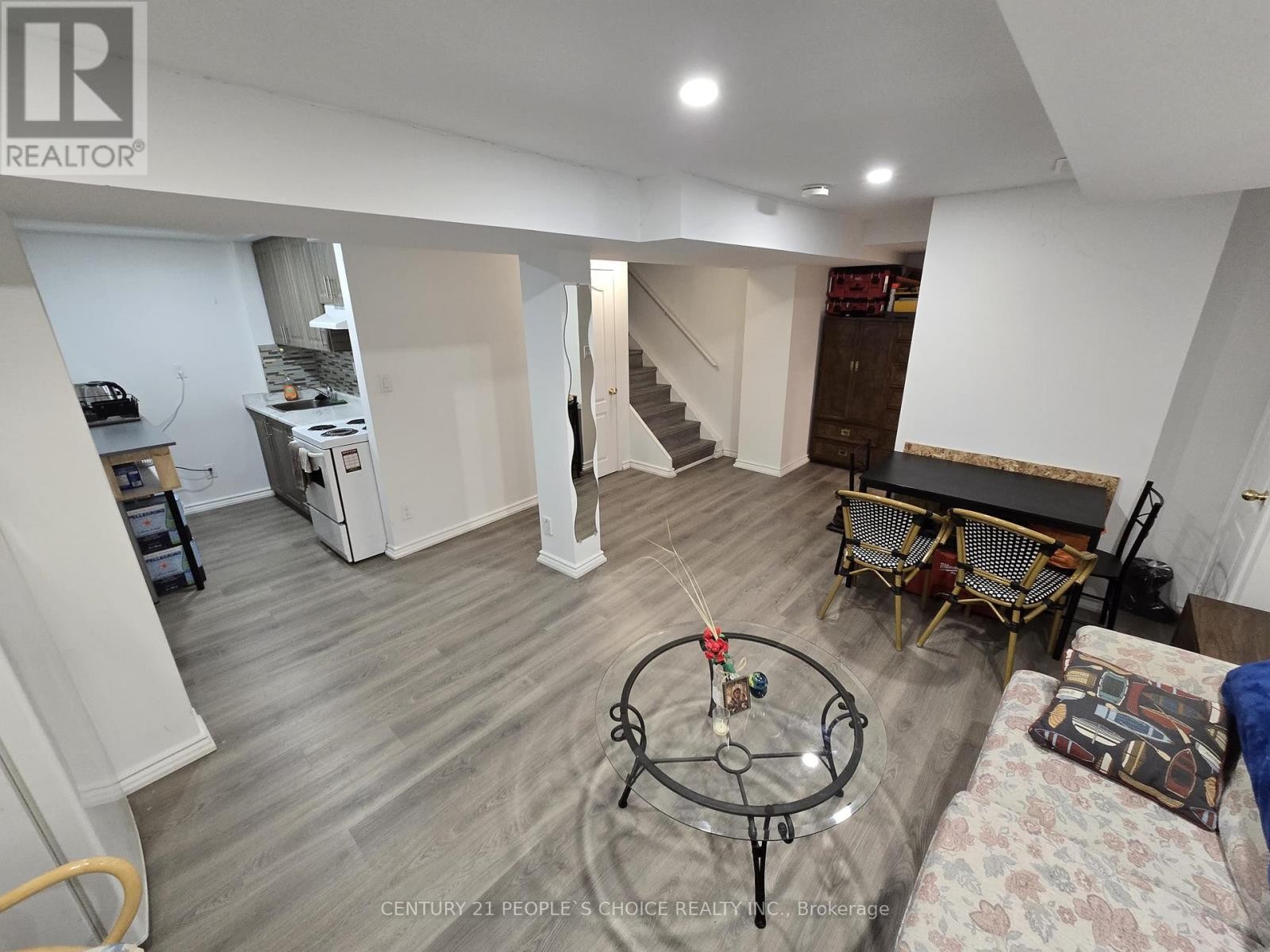 












BASEMENT - 4842 ROSEBUSH ROAD

,
Mississauga (East Credit),




Ontario
L5M5M1

