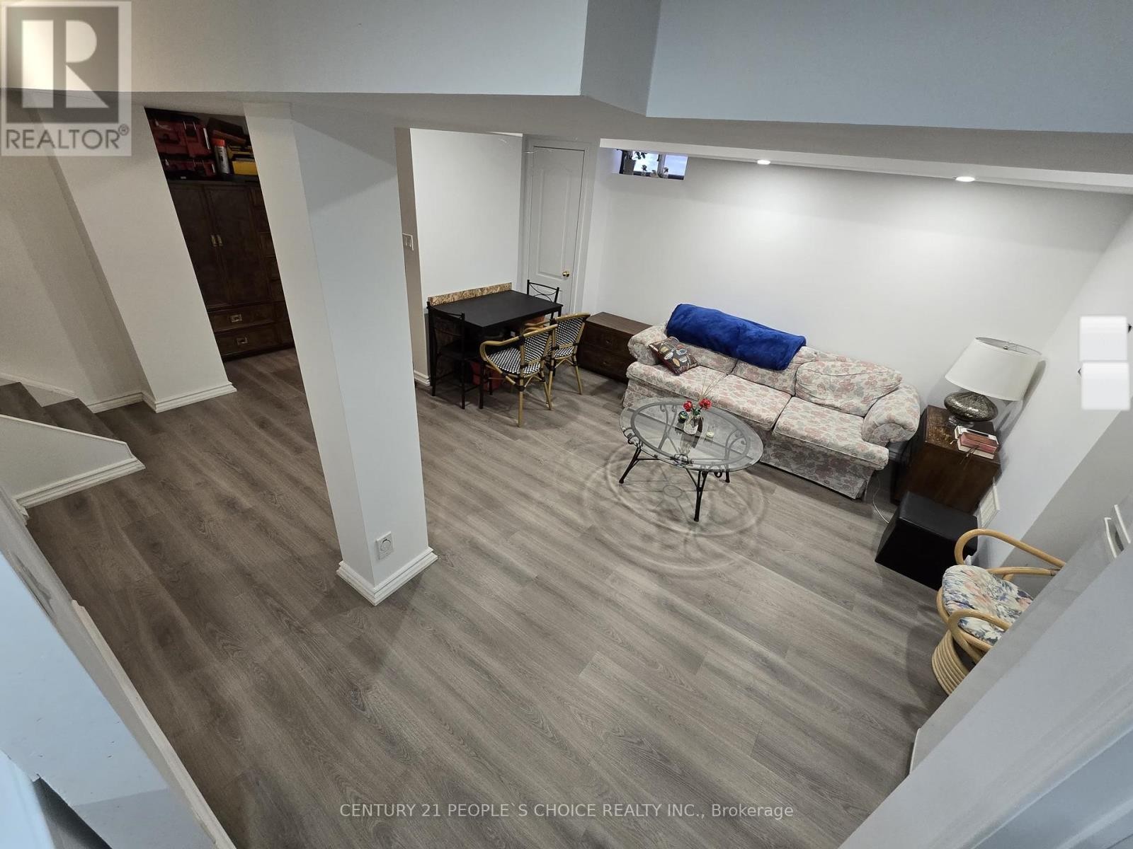 












BASEMENT - 4842 ROSEBUSH ROAD

,
Mississauga (East Credit),




Ontario
L5M5M1

