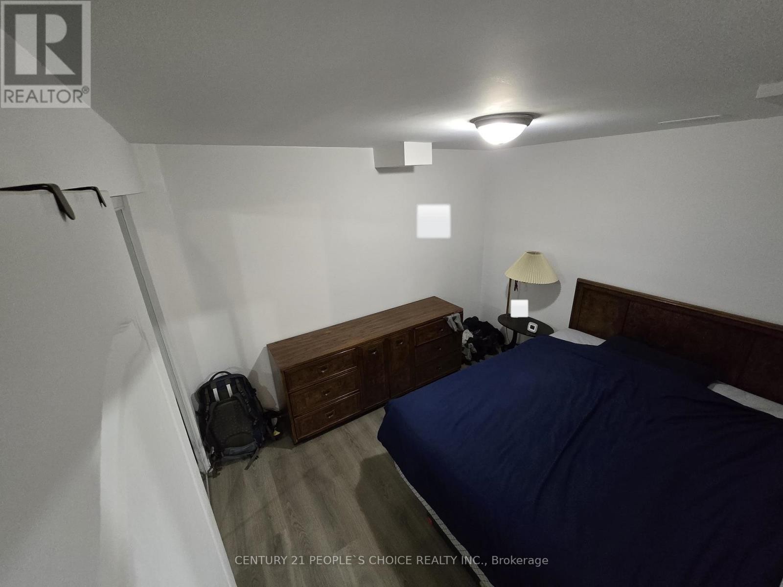 












BASEMENT - 4842 ROSEBUSH ROAD

,
Mississauga (East Credit),




Ontario
L5M5M1

