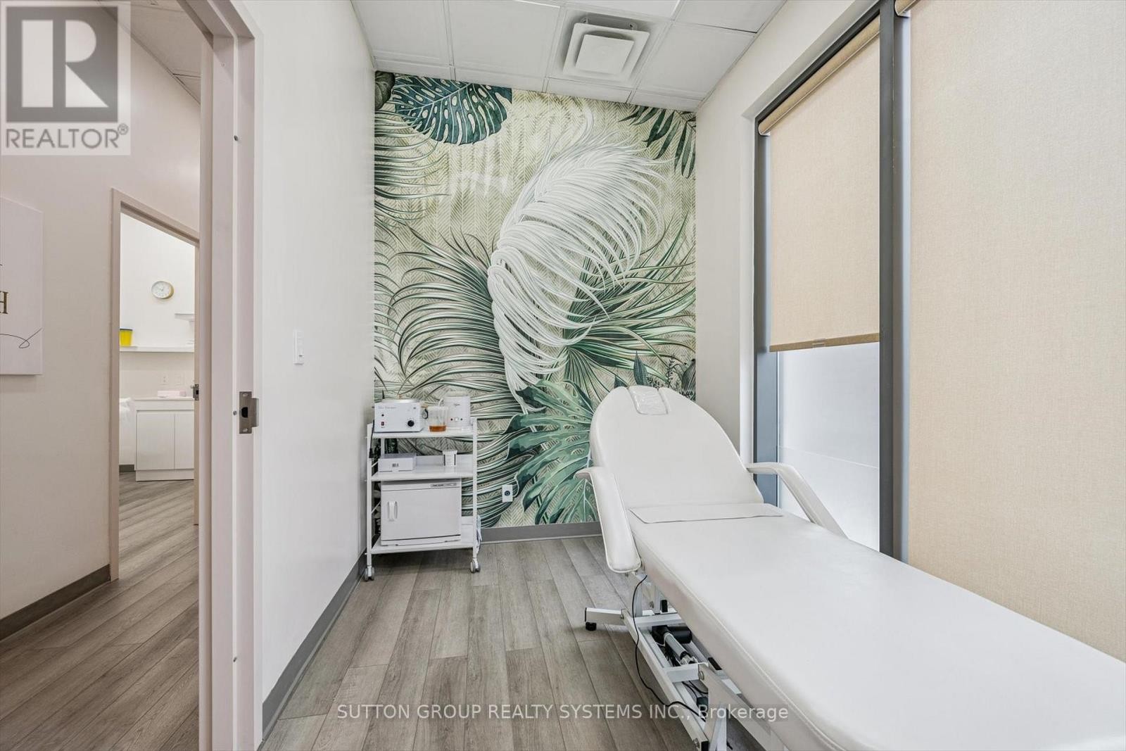 












28 - 11 BRONTE ROAD

,
Oakville (BR Bronte),




Ontario
L6L0E1

