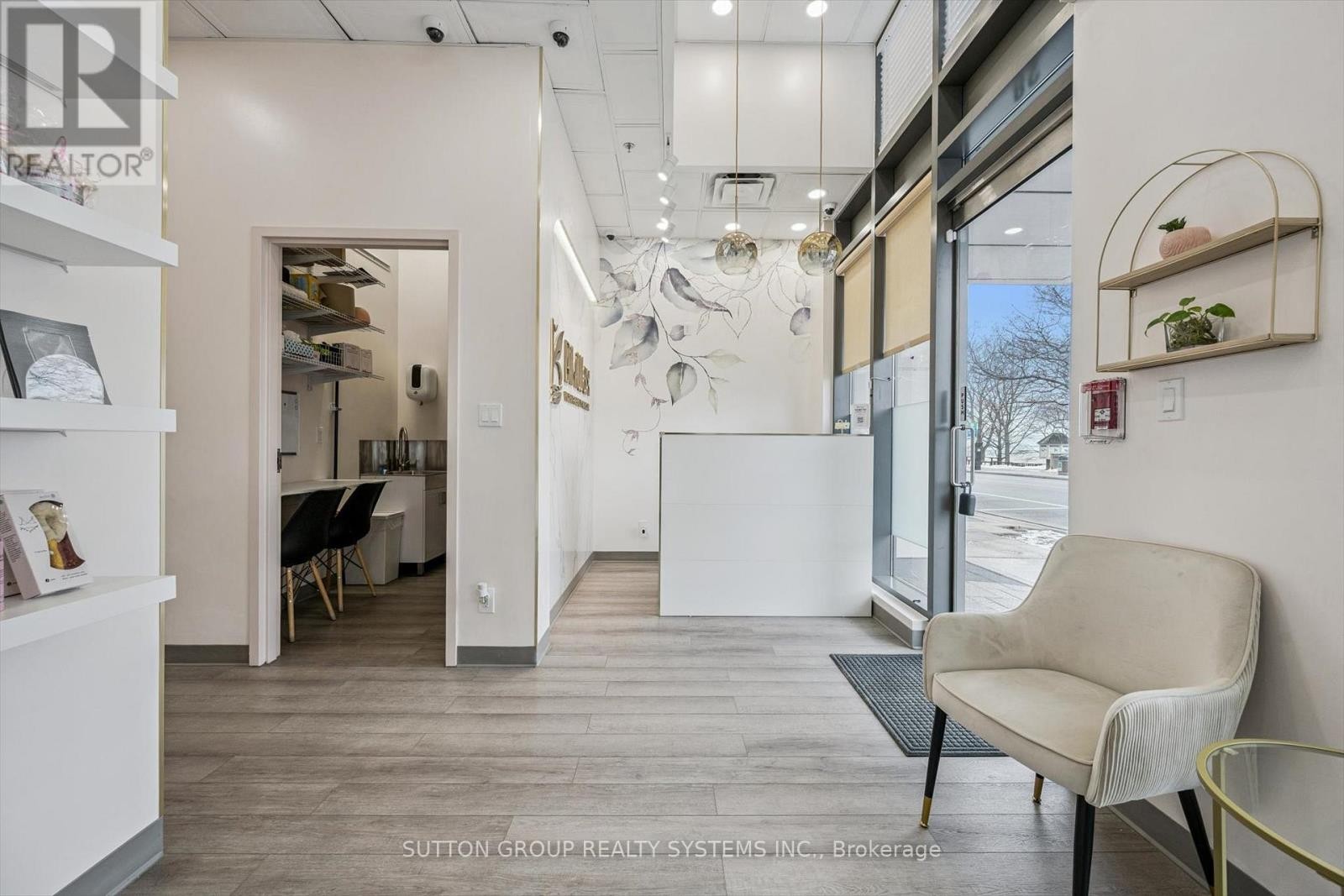 












28 - 11 BRONTE ROAD

,
Oakville (BR Bronte),




Ontario
L6L0E1

