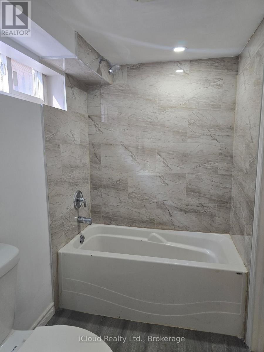 












BSMT - 8 YORK STREET

,
Mississauga (Malton),




Ontario
L4T3M7

