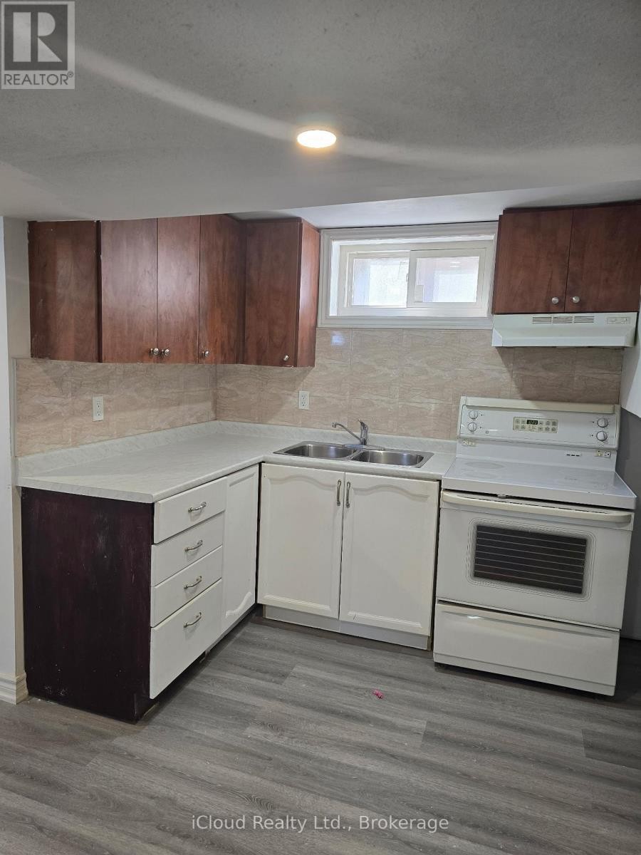 












BSMT - 8 YORK STREET

,
Mississauga (Malton),




Ontario
L4T3M7

