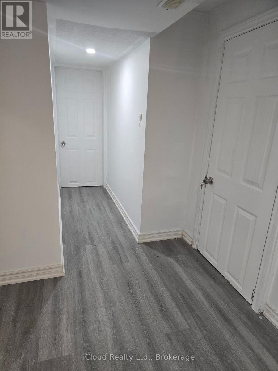 












BSMT - 8 YORK STREET

,
Mississauga (Malton),




Ontario
L4T3M7

