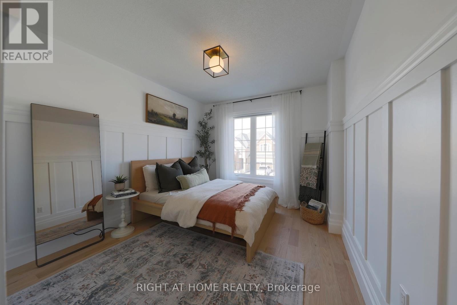 












3342 MOSES WAY

,
Burlington (Alton),




Ontario
L7M0L5

