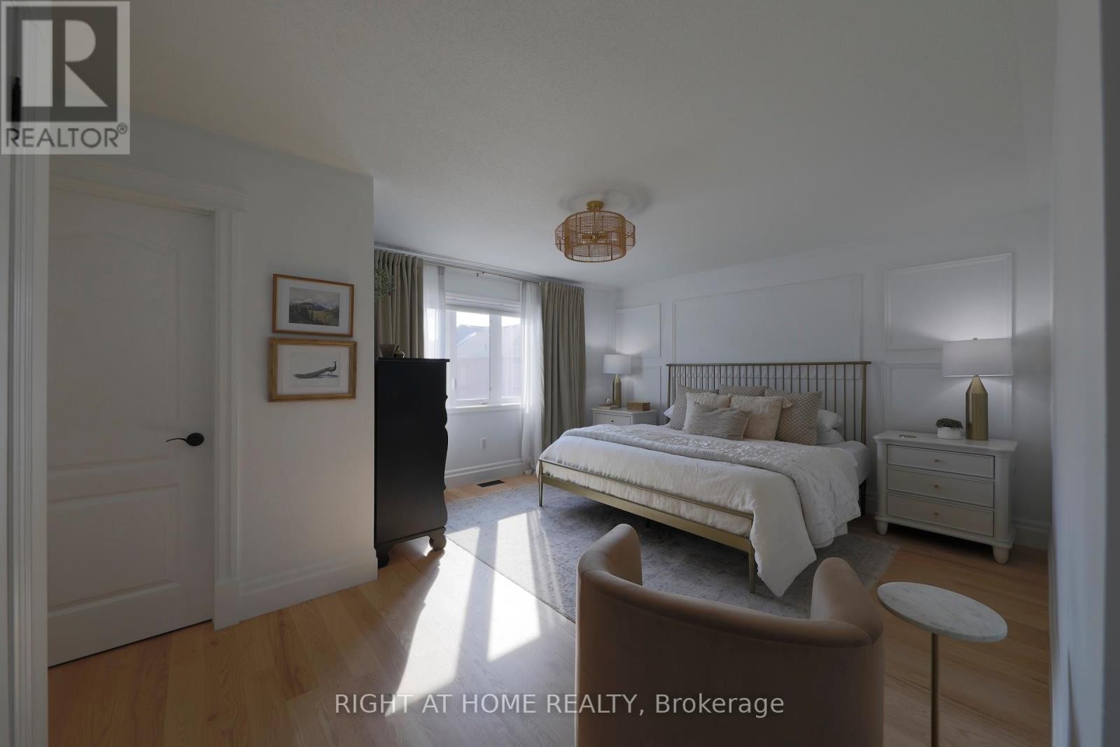 












3342 MOSES WAY

,
Burlington (Alton),




Ontario
L7M0L5

