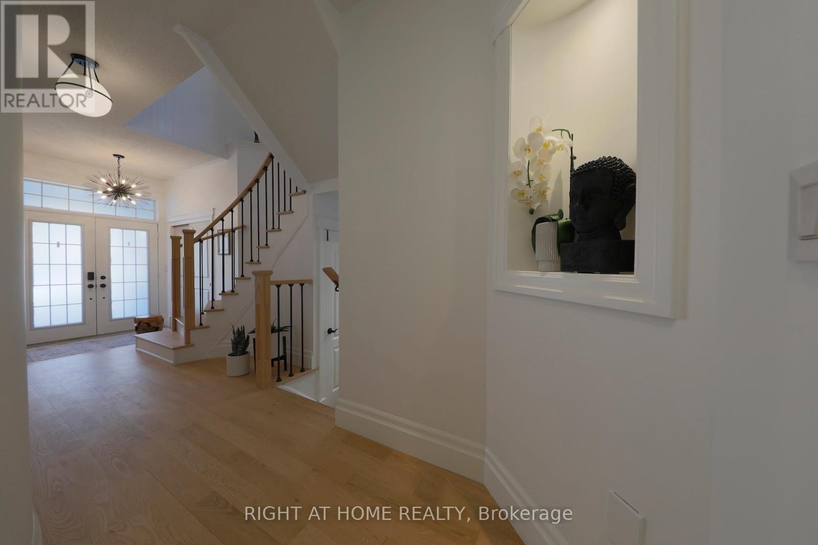 












3342 MOSES WAY

,
Burlington (Alton),




Ontario
L7M0L5

