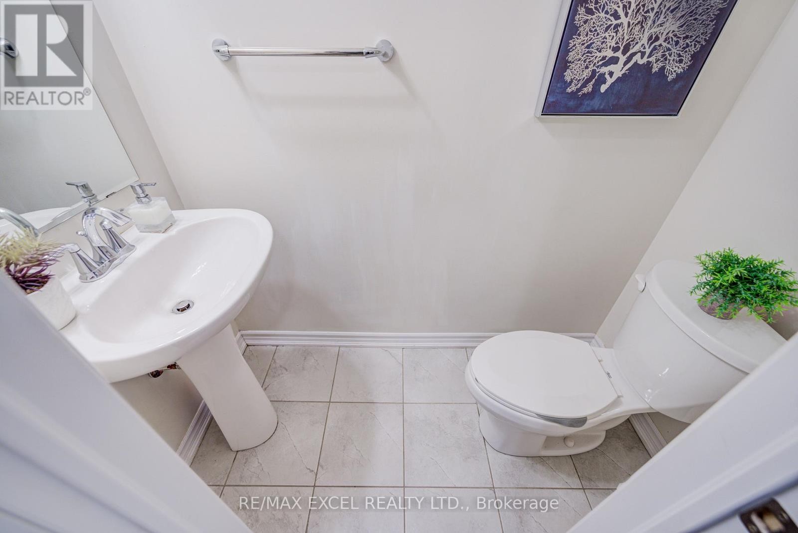 












3081 HAREBELL GATE

,
Oakville (GO Glenorchy),




Ontario
L6M0Y9

