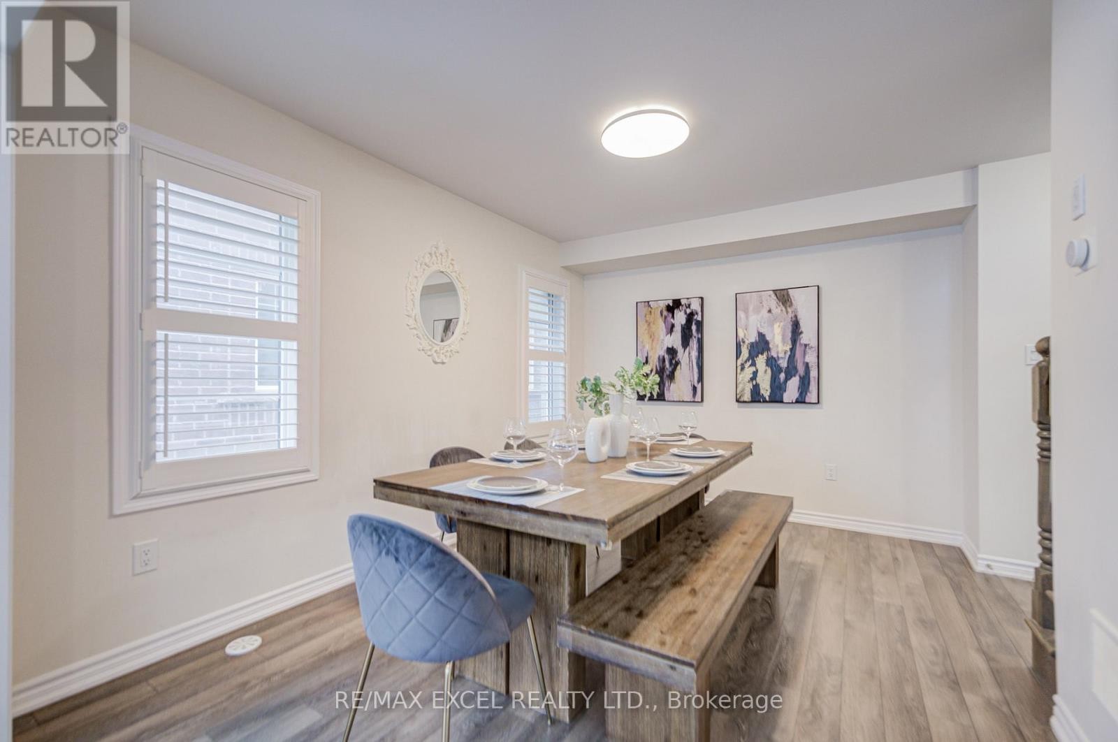 












3081 HAREBELL GATE

,
Oakville (GO Glenorchy),




Ontario
L6M0Y9

