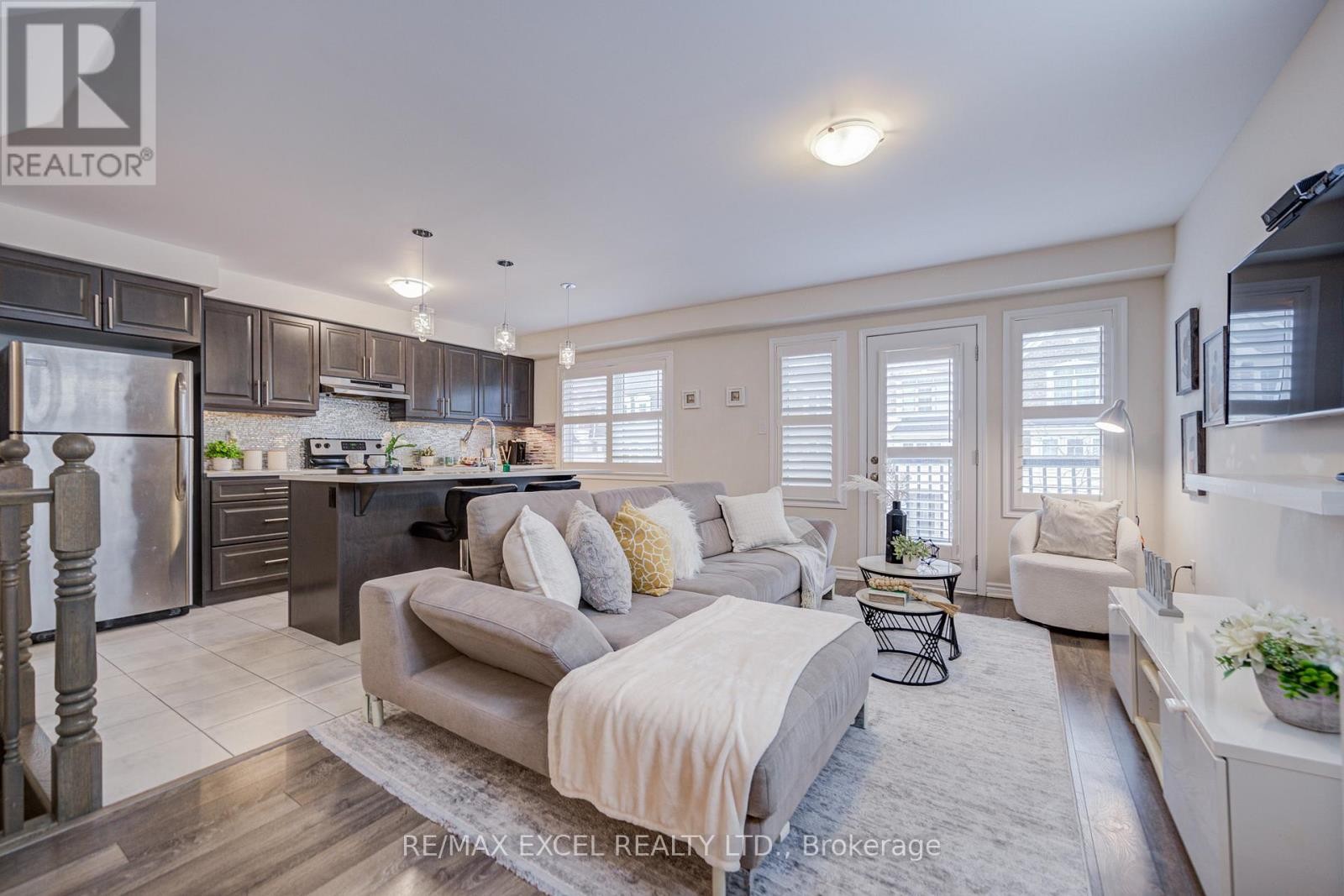 












3081 HAREBELL GATE

,
Oakville (GO Glenorchy),




Ontario
L6M0Y9

