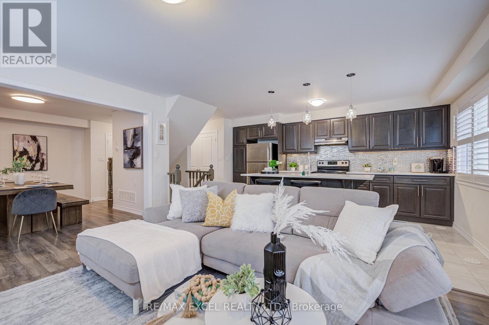 












3081 HAREBELL GATE

,
Oakville (GO Glenorchy),




Ontario
L6M0Y9

