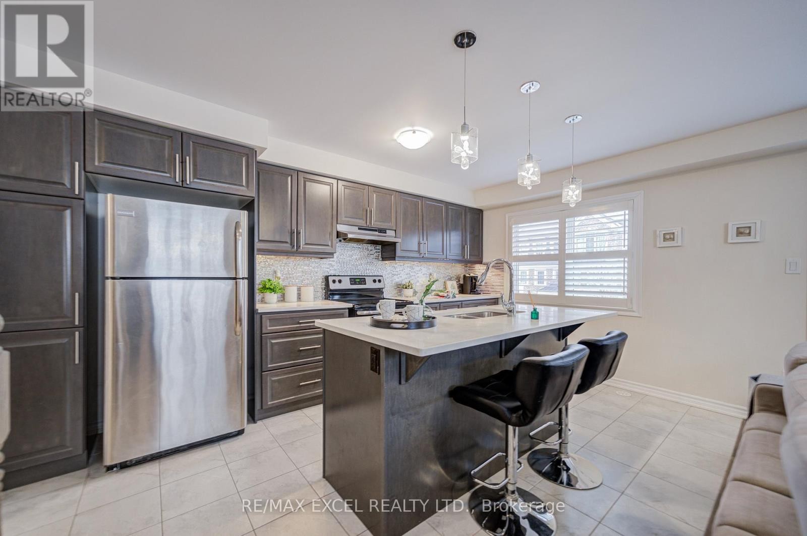 












3081 HAREBELL GATE

,
Oakville (GO Glenorchy),




Ontario
L6M0Y9

