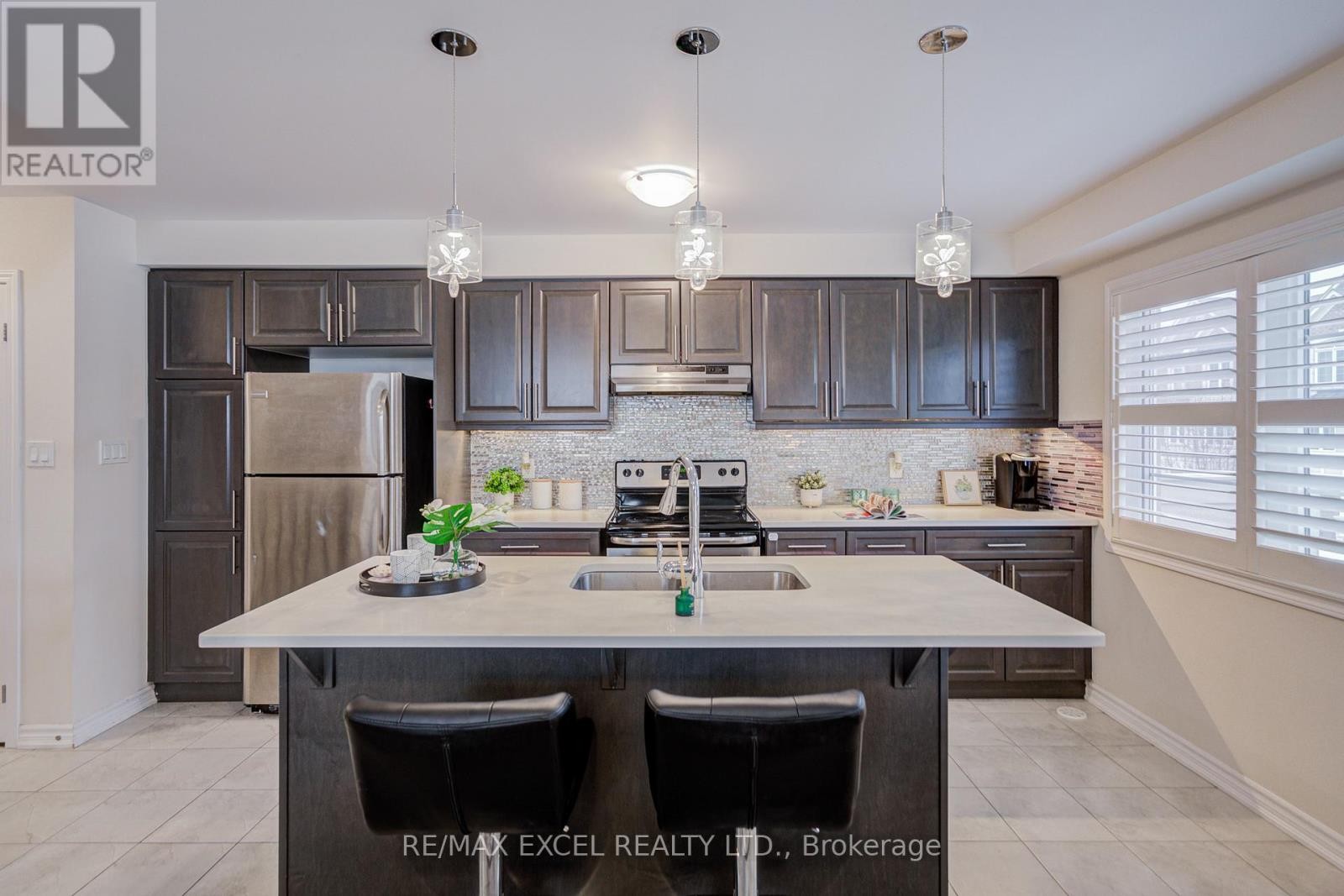 












3081 HAREBELL GATE

,
Oakville (GO Glenorchy),




Ontario
L6M0Y9

