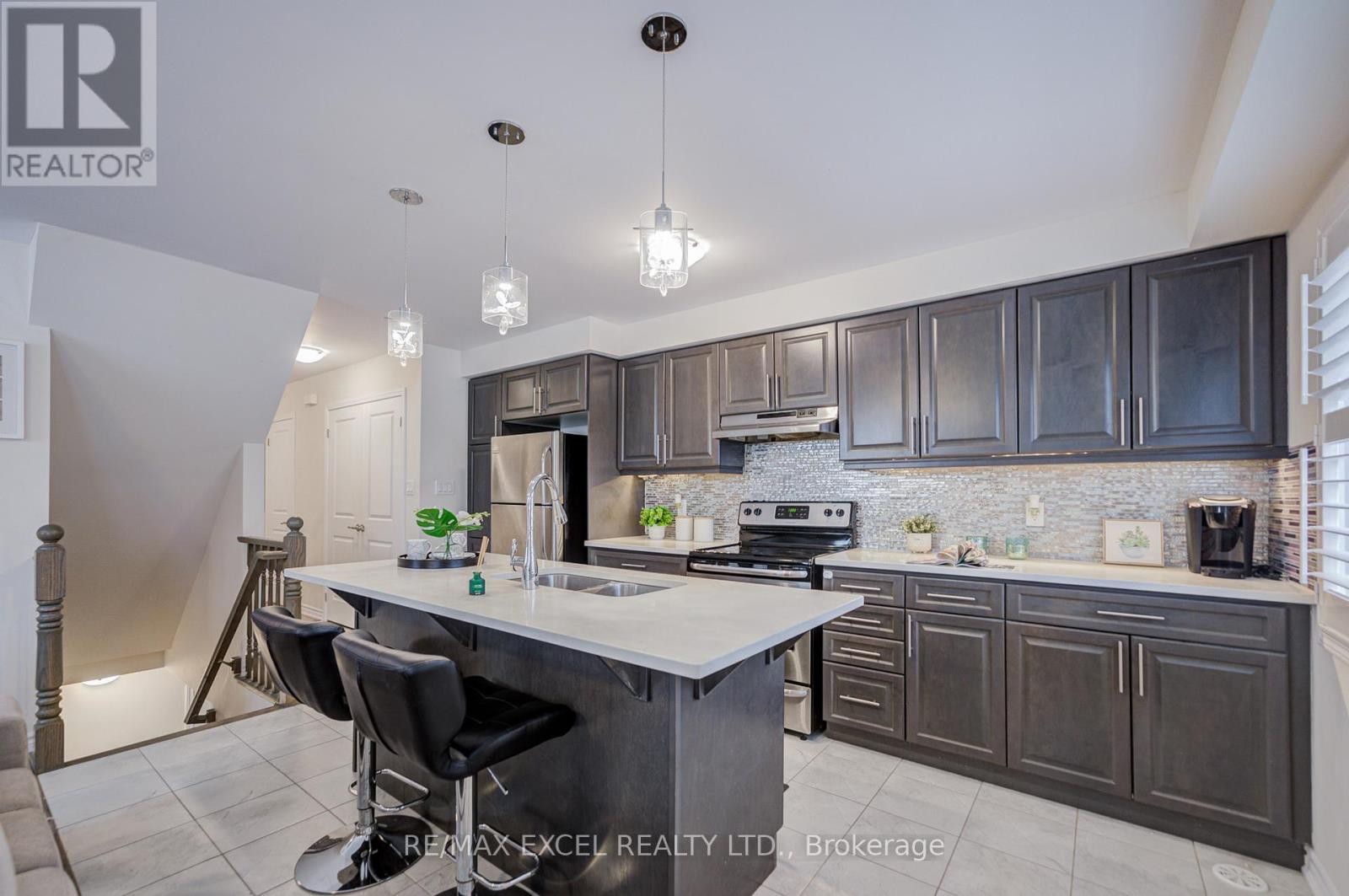 












3081 HAREBELL GATE

,
Oakville (GO Glenorchy),




Ontario
L6M0Y9

