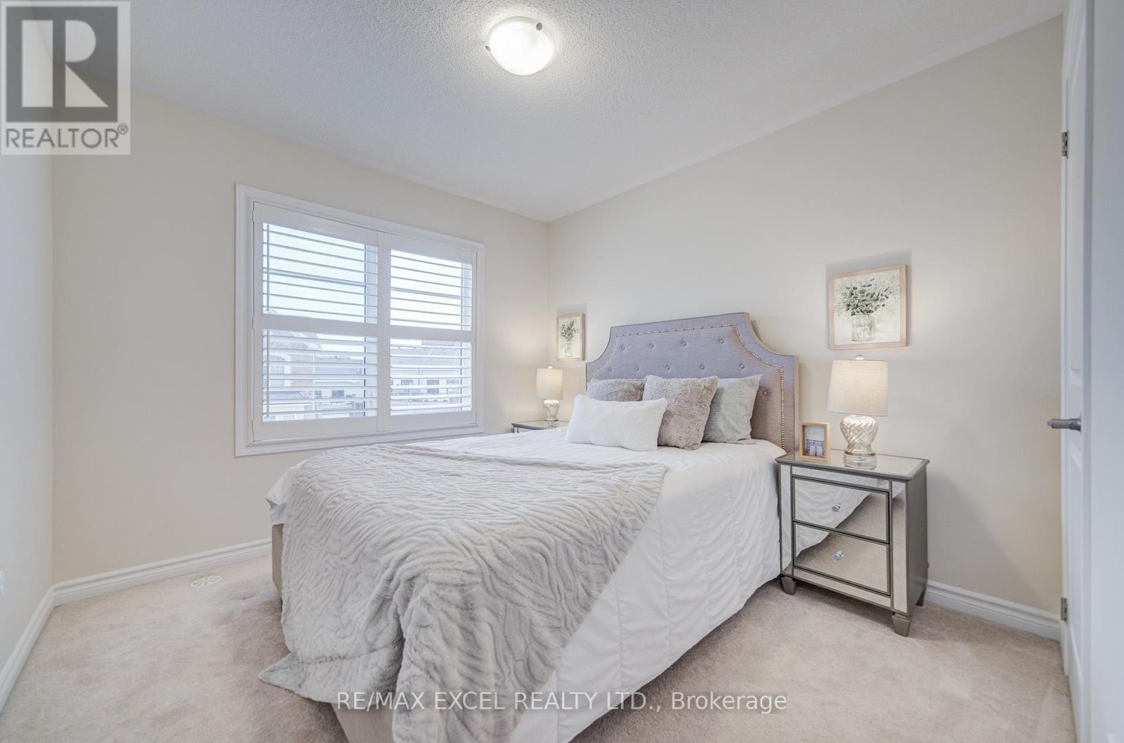 












3081 HAREBELL GATE

,
Oakville (GO Glenorchy),




Ontario
L6M0Y9

