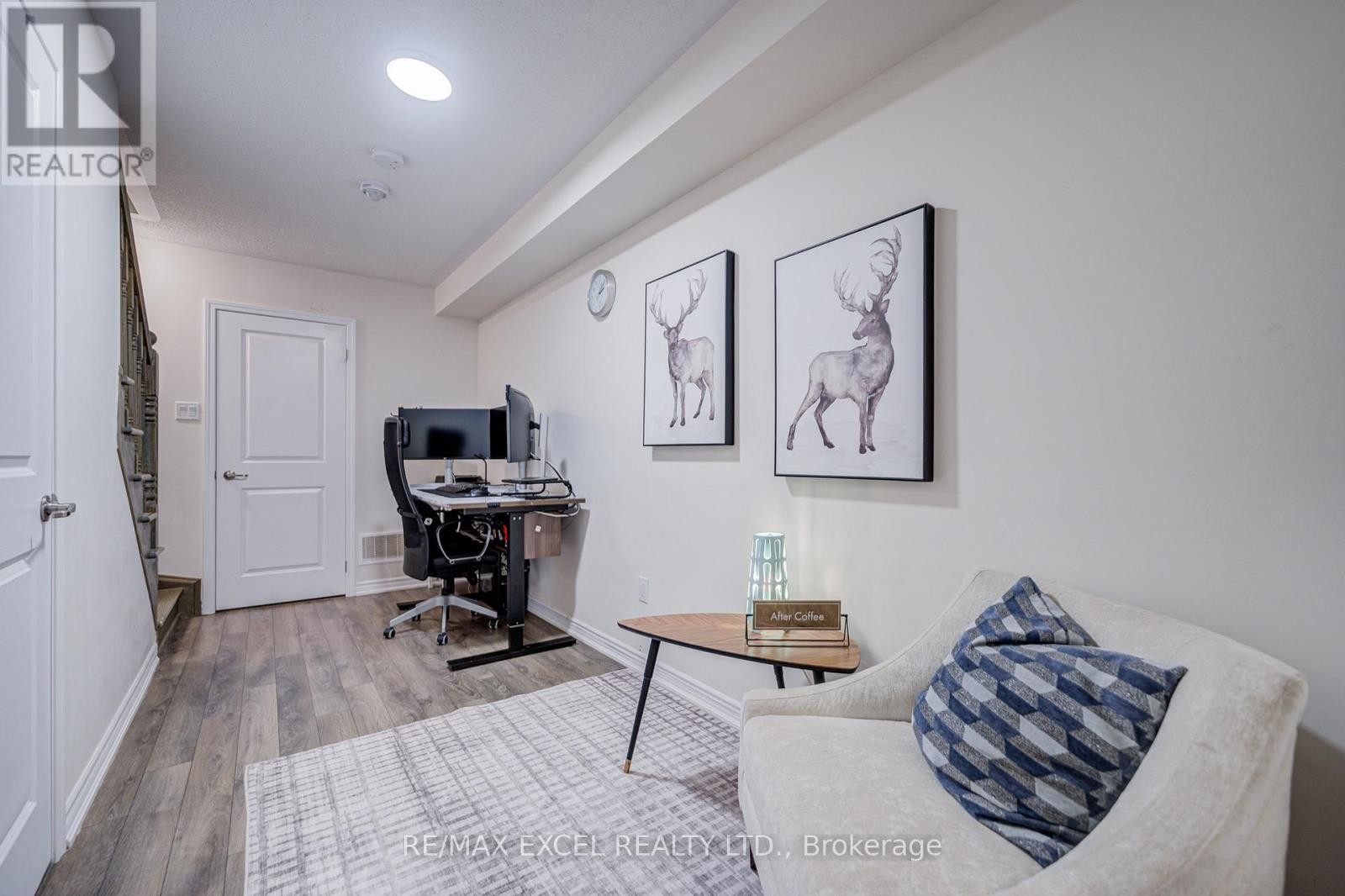 












3081 HAREBELL GATE

,
Oakville (GO Glenorchy),




Ontario
L6M0Y9

