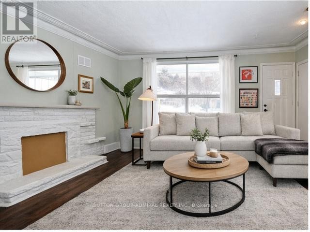 












58 HARLOW CRESCENT

,
Toronto (Thistletown-Beaumonde Heights),




Ontario
M9V2Y5


