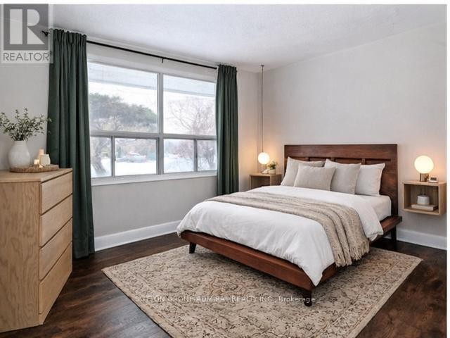












58 HARLOW CRESCENT

,
Toronto (Thistletown-Beaumonde Heights),




Ontario
M9V2Y5

