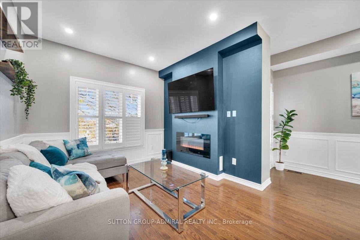 












1 - 2600 GLENGARRY ROAD

,
Mississauga (Erindale),




Ontario
L5C0A2

