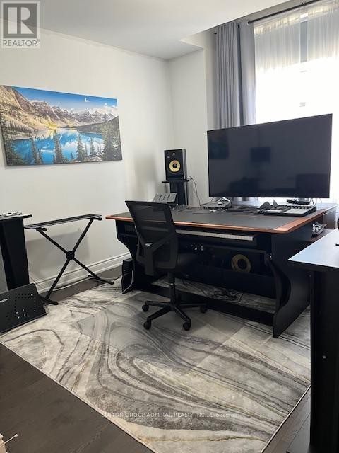 












3177 MILLICENT AVENUE

,
Oakville (GO Glenorchy),




Ontario
L6H0V4

