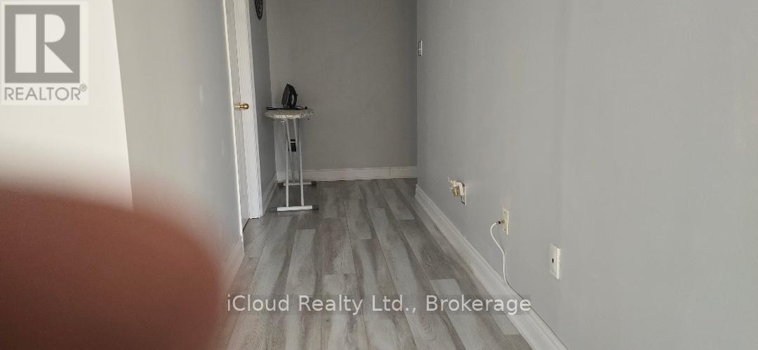 












706 - 600 REXDALE BOULEVARD

,
Toronto (West Humber-Clairville),




Ontario
M9W6T4

