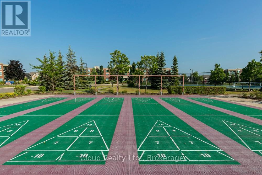 












301 - 65 VIA ROSEDALE

,
Brampton (Sandringham-Wellington),




Ontario
L6R3N8

